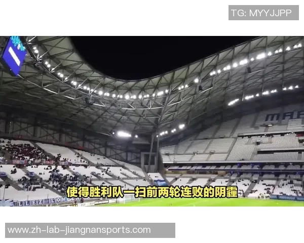 足球场围墙背后的故事与文化探讨如何影响球迷的热情与球队的精神面貌